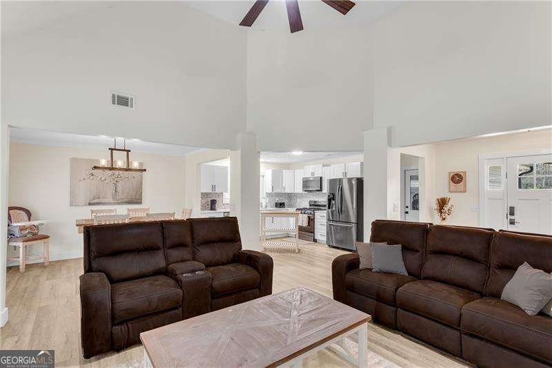 5820 Rolling Oaks Drive Cumming - Photo 10