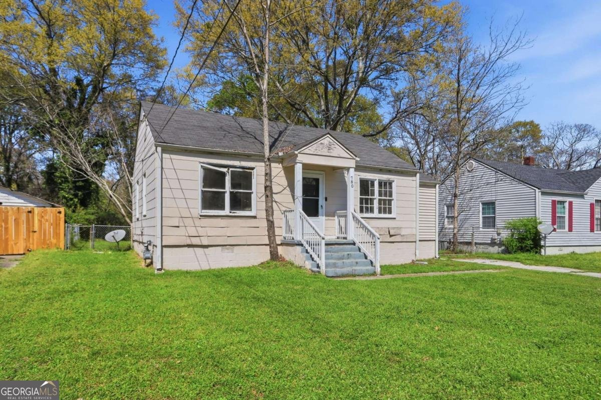 780 South Avenue Forest Park - Photo 1