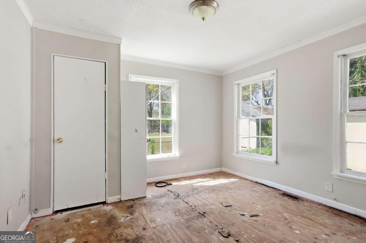 780 South Avenue Forest Park - Photo 10