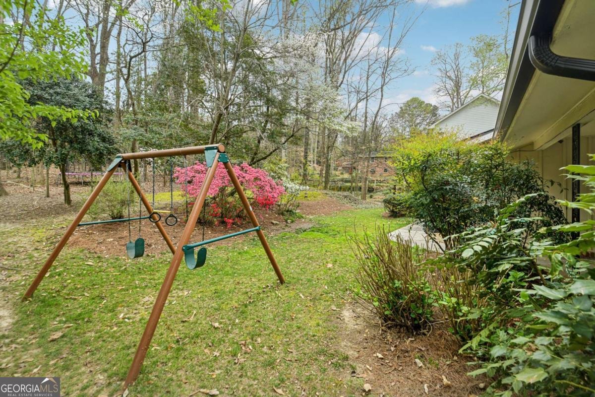 4372 Ashwoody Trail Atlanta - Photo 22