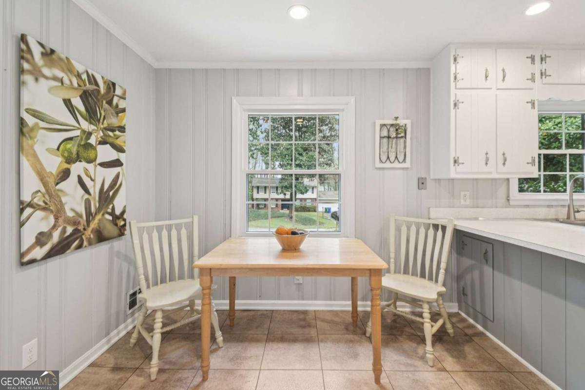 4372 Ashwoody Trail Atlanta - Photo 8