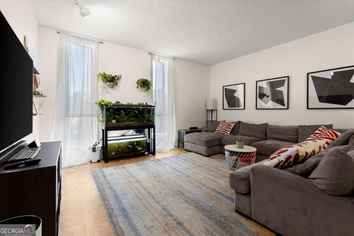 3060 Pharr Court Atlanta - Photo 7