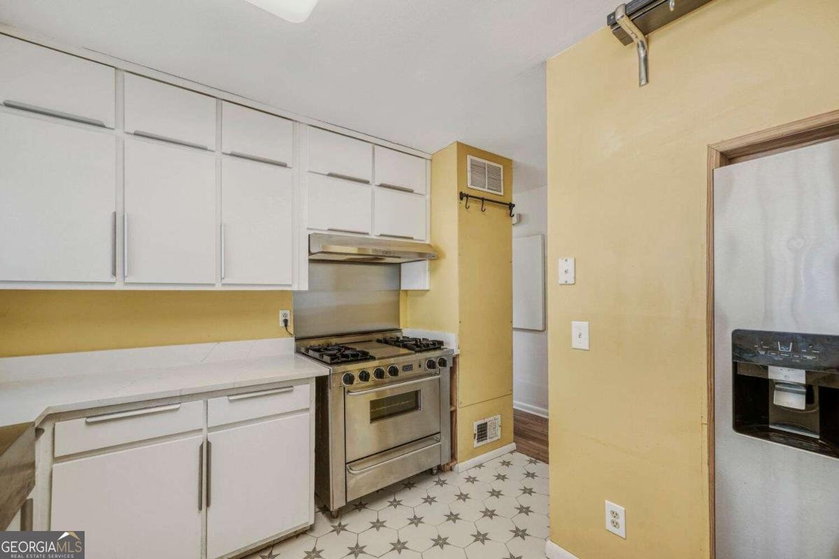 2754 Esquire Way Tucker - Photo 10