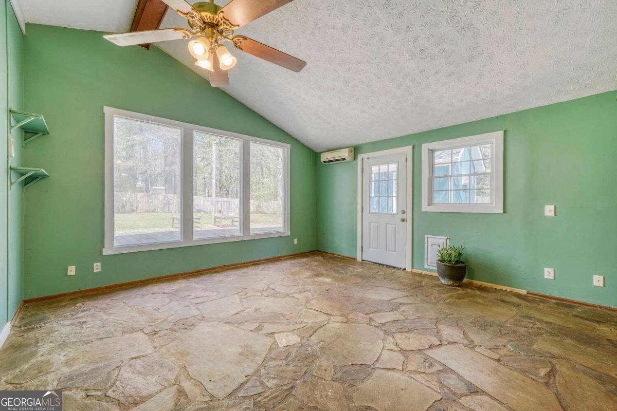 2754 Esquire Way Tucker - Photo 18