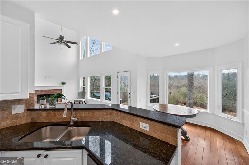 2281 Barrett Drive Cumming - Photo 7