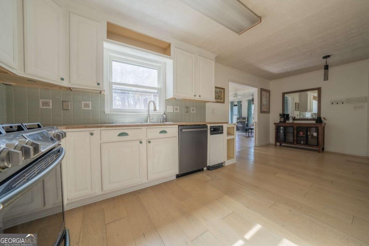 4354 Riverside Drive Lilburn - Photo 8