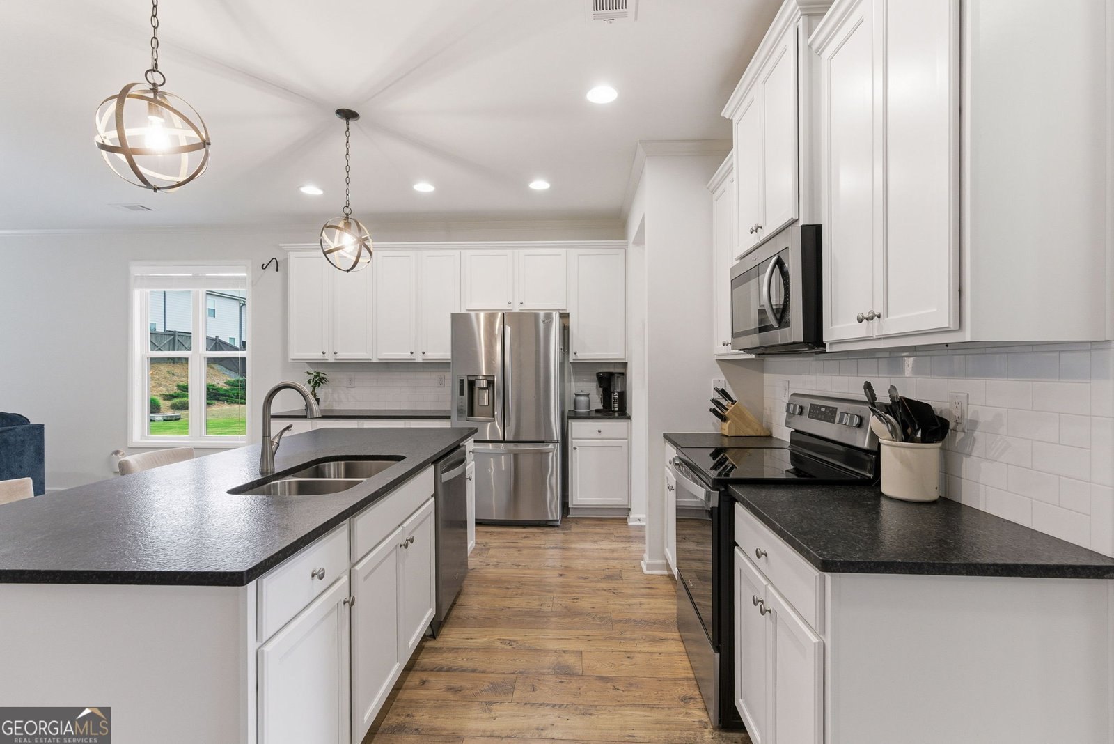 5445 Trillium Way Flowery Branch - Photo 8