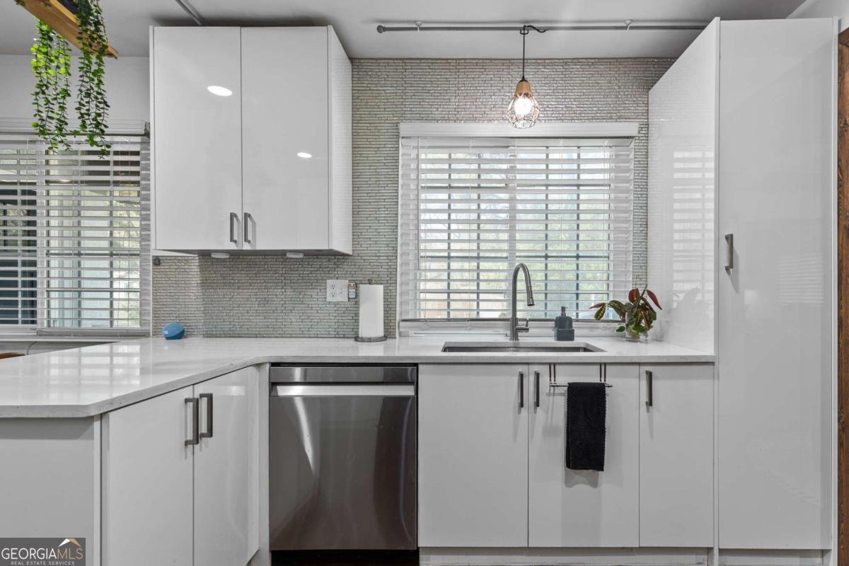 2026 Glendale Drive Decatur - Photo 13