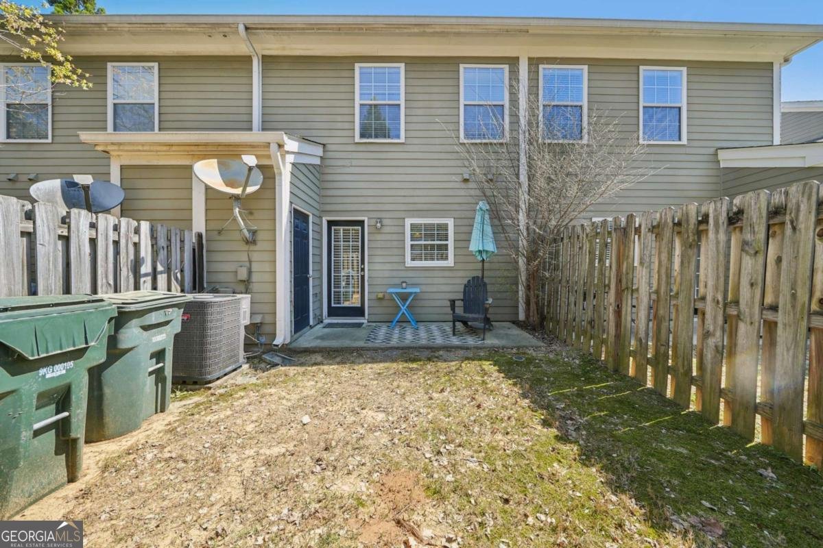 2147 Del Lago Circle Kennesaw - Photo 18