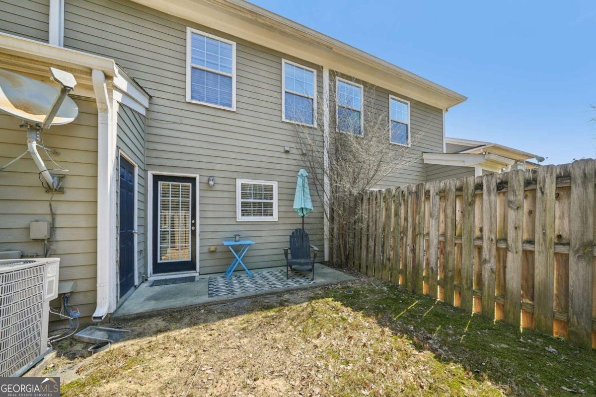 2147 Del Lago Circle Kennesaw - Photo 19