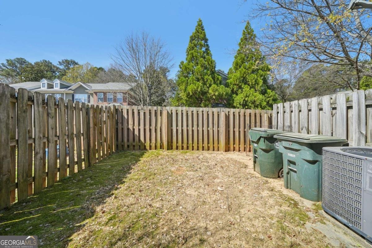 2147 Del Lago Circle Kennesaw - Photo 22