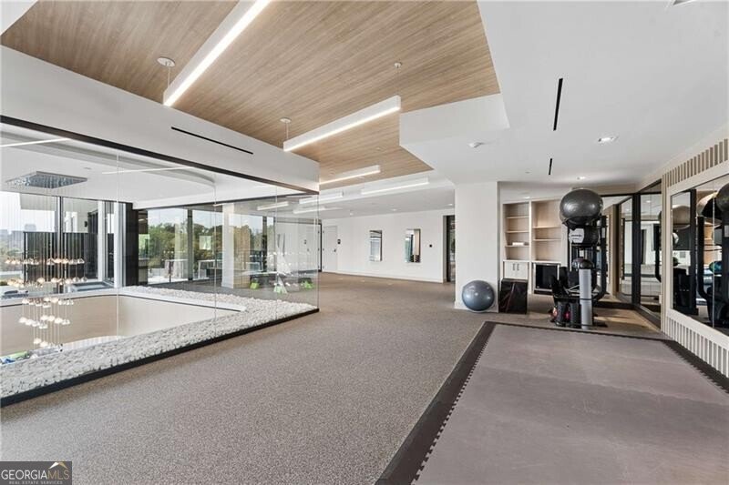 2425 Peachtree Road Atlanta - Photo 35