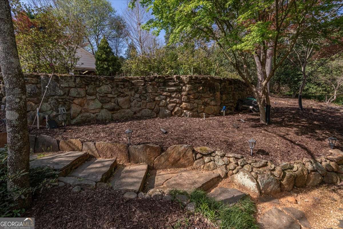 591 Milledge Terrace Athens - Photo 16