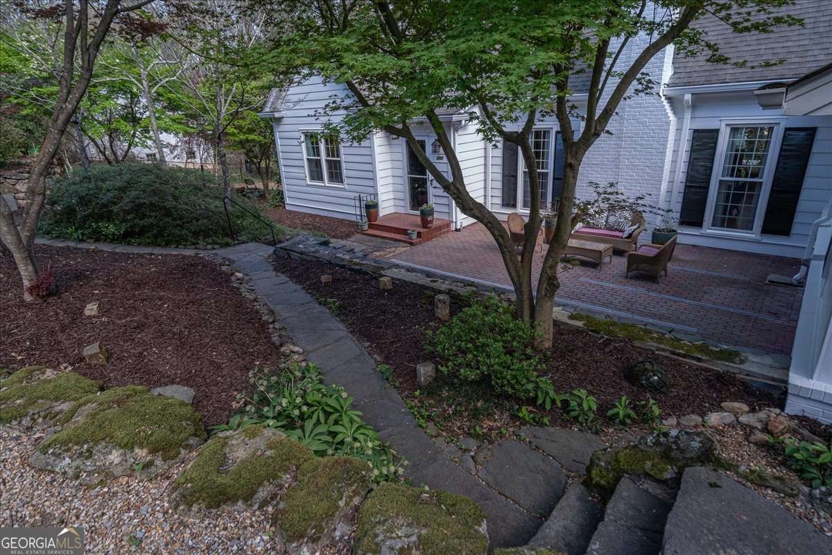 591 Milledge Terrace Athens - Photo 7