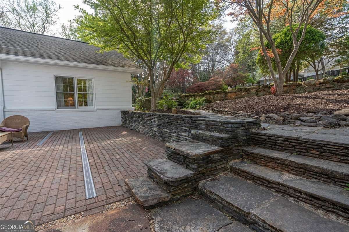 591 Milledge Terrace Athens - Photo 9