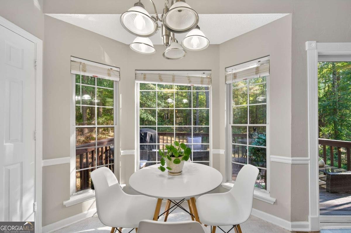 2361 Emerald Drive Loganville - Photo 11