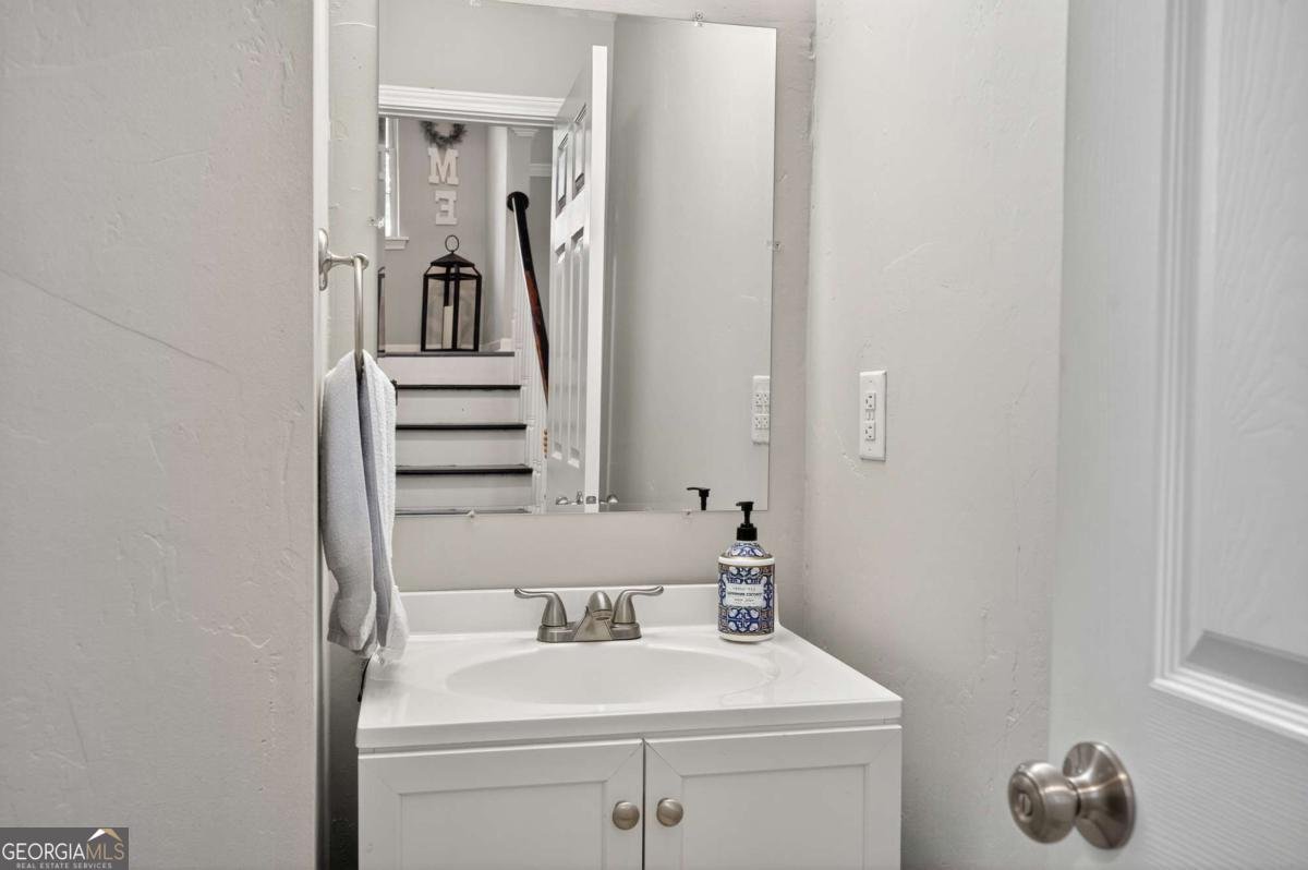 2361 Emerald Drive Loganville - Photo 15