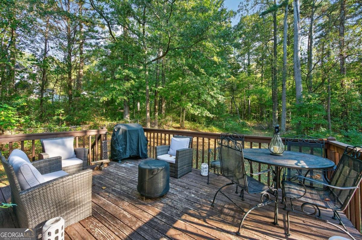 2361 Emerald Drive Loganville - Photo 24