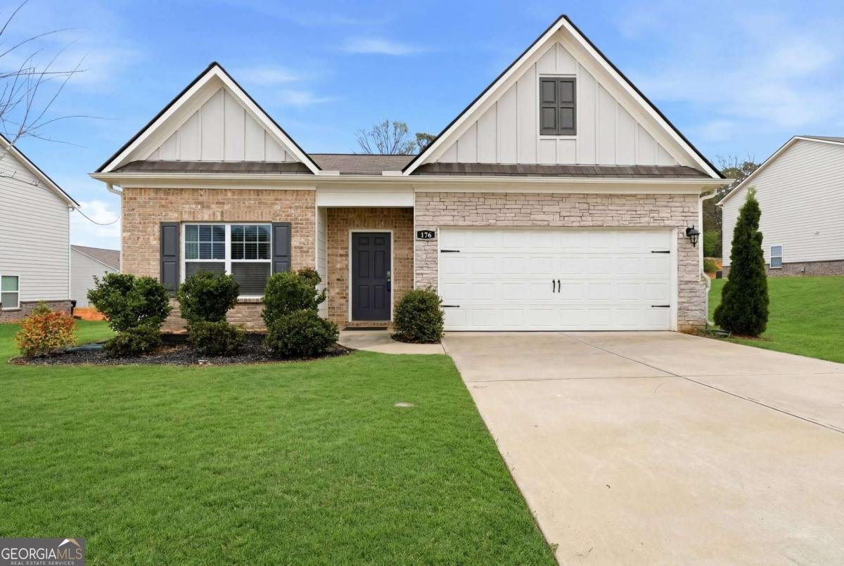 176 Innis Brook Circle Cartersville - Photo 1