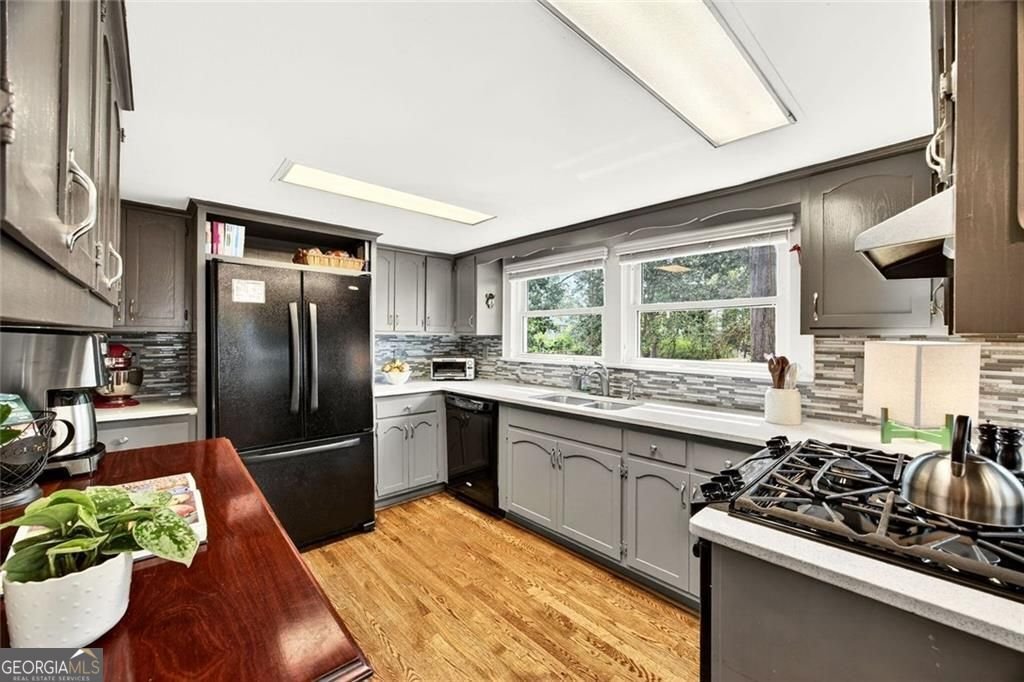 1310 Winburn Drive East Point - Photo 13