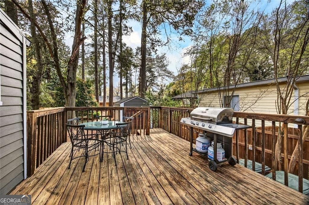 1310 Winburn Drive East Point - Photo 37