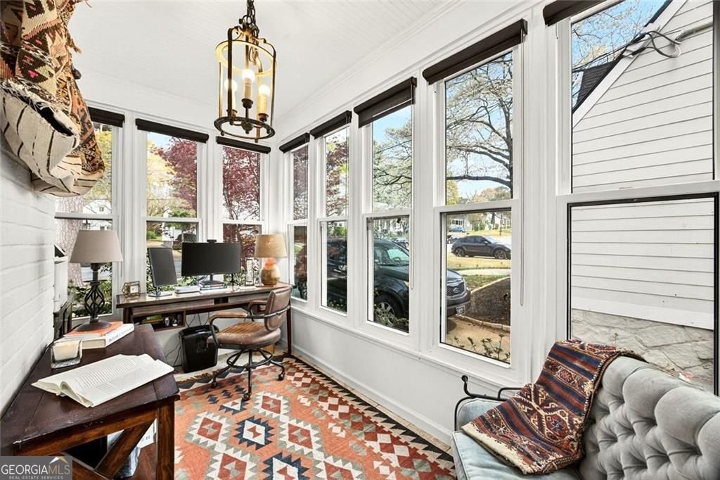 1310 Winburn Drive East Point - Photo 7