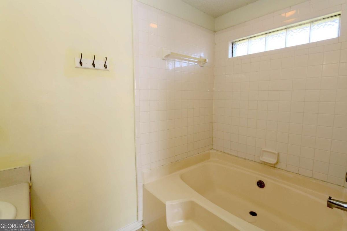 2352 Rowe Street Hinesville - Photo 17