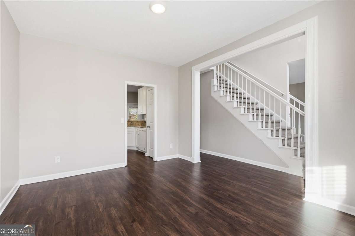 1209 Lainster Drive Mableton - Photo 8