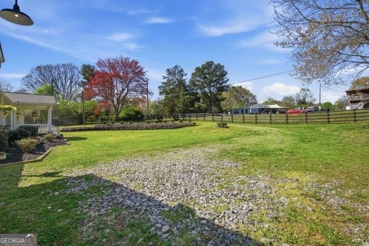 2215 Roper Road Cumming - Photo 15