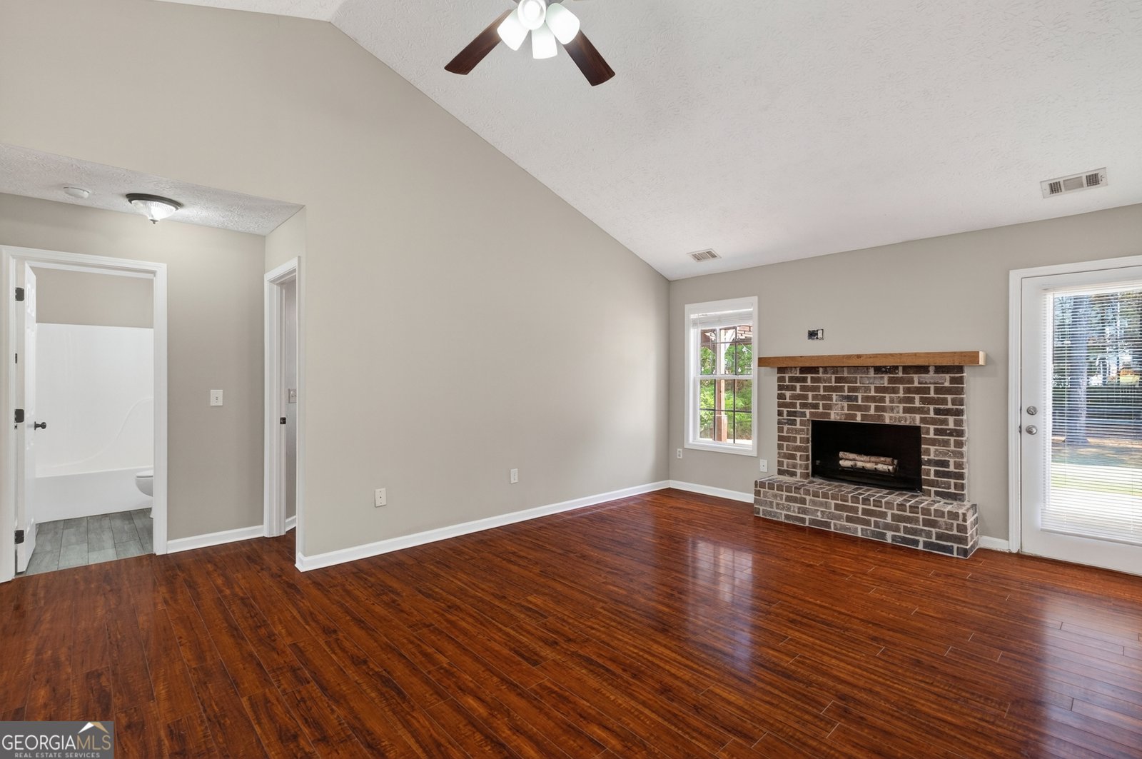 716 Manor Ridge Drive Loganville - Photo 7