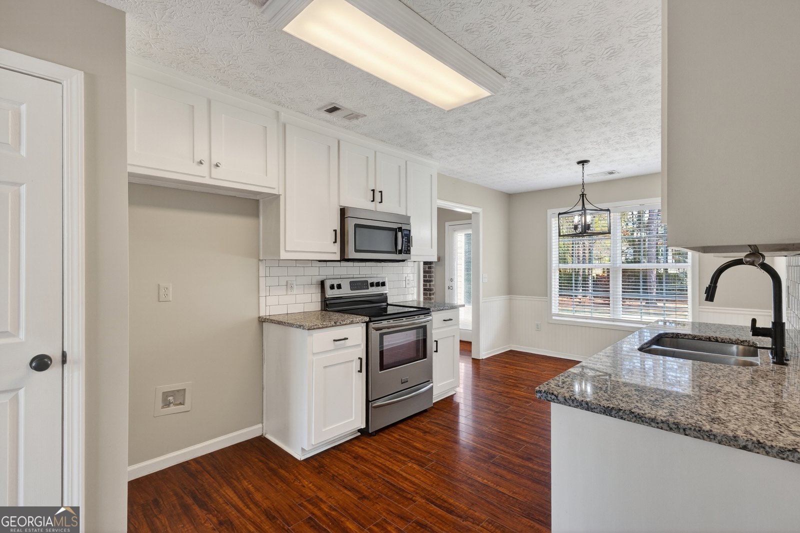 716 Manor Ridge Drive Loganville - Photo 9