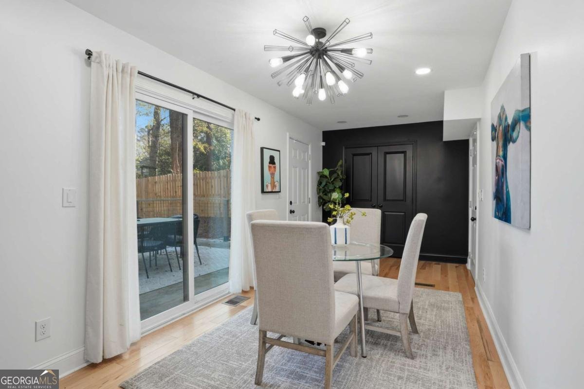 2396 Sunset Drive Atlanta - Photo 17