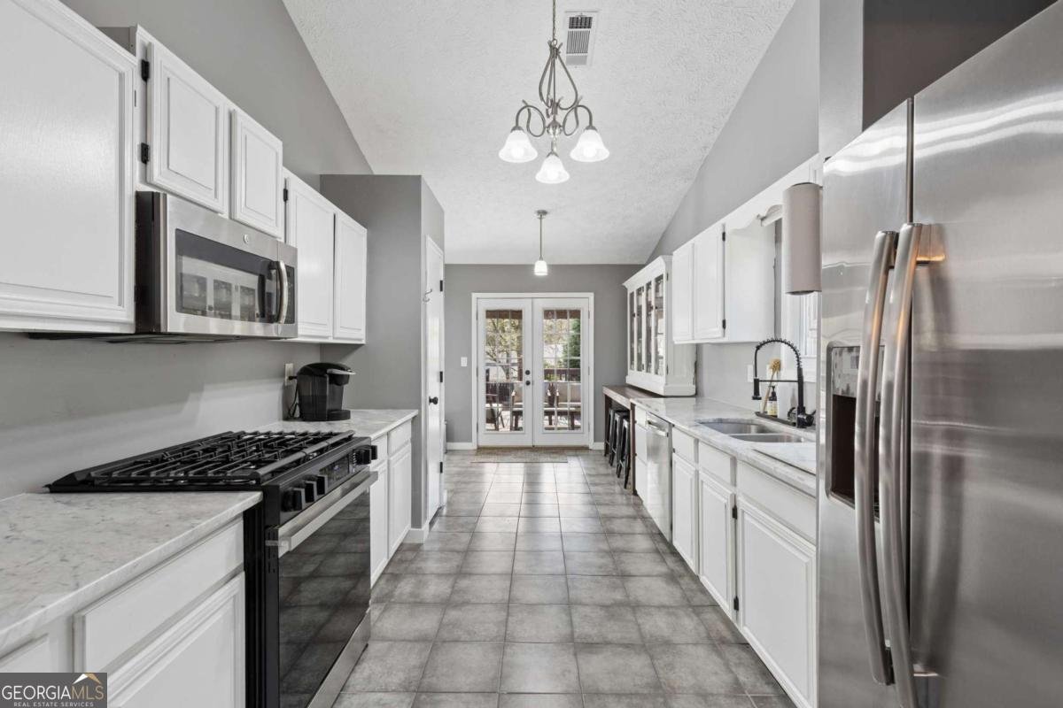 3004 River Station Drive Woodstock - Photo 8