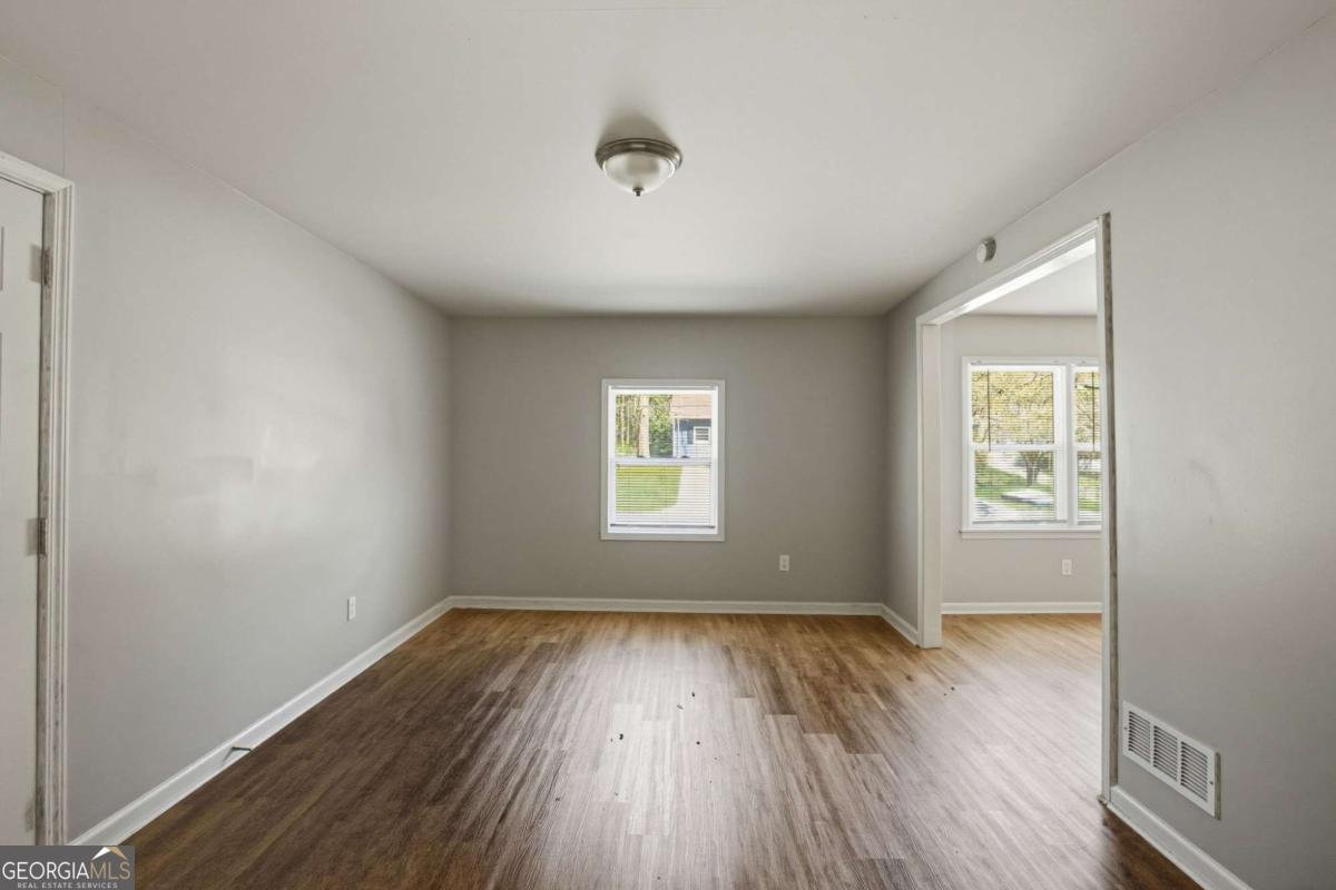 1650 Bridgeport Drive Atlanta - Photo 9