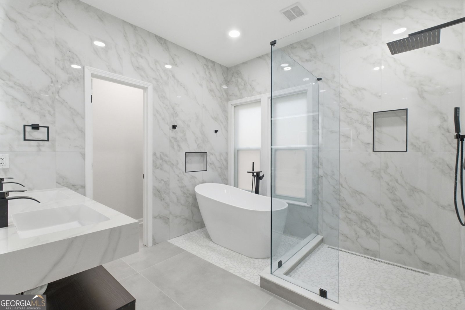 7170 Riverside Drive Sandy Springs - Photo 29