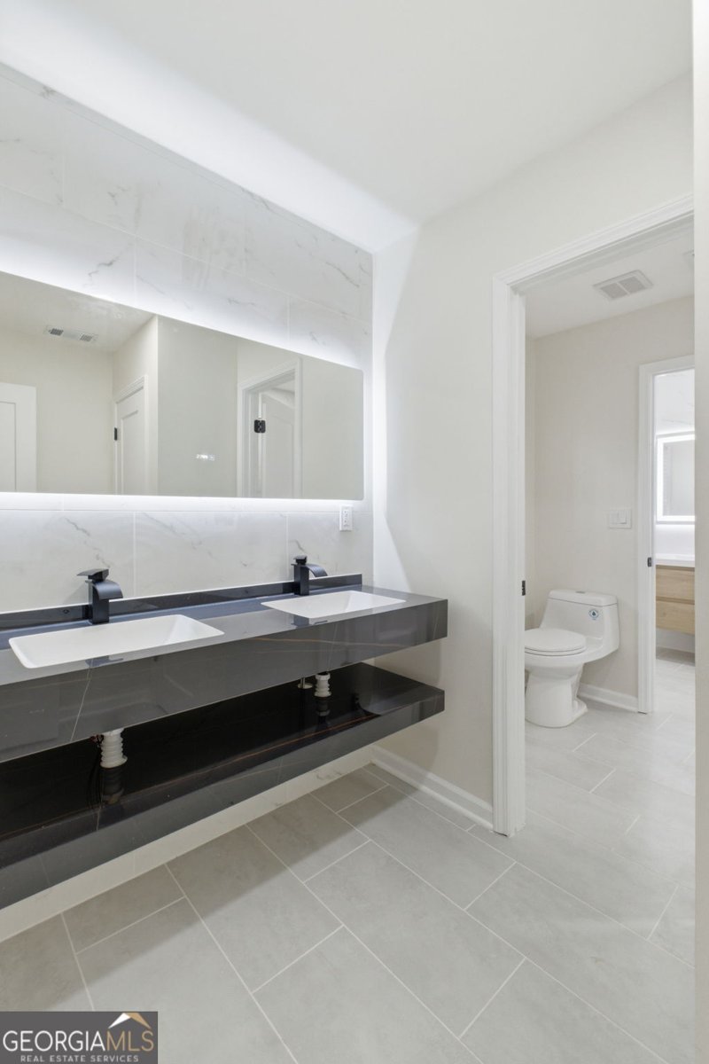 7170 Riverside Drive Sandy Springs - Photo 39