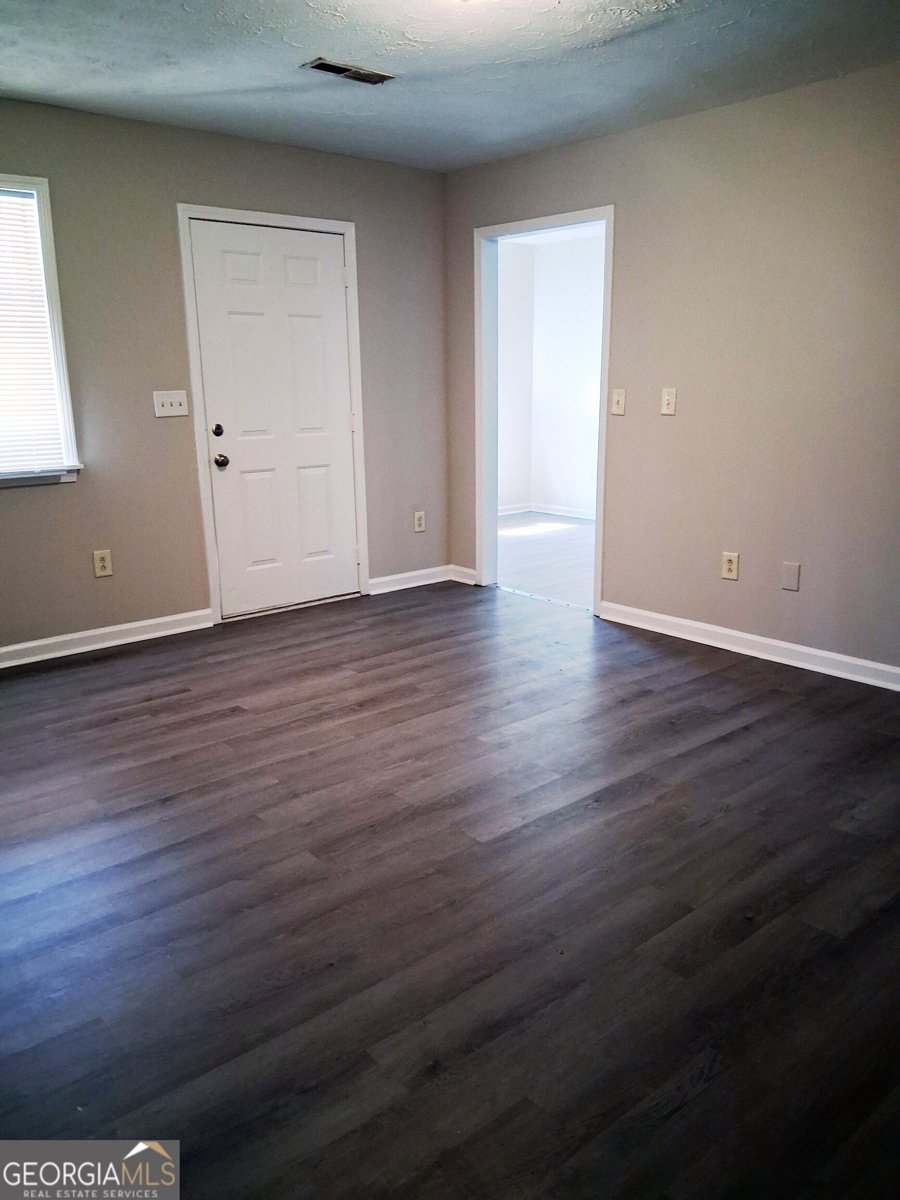 261 Balkcom Avenue Macon - Photo 6