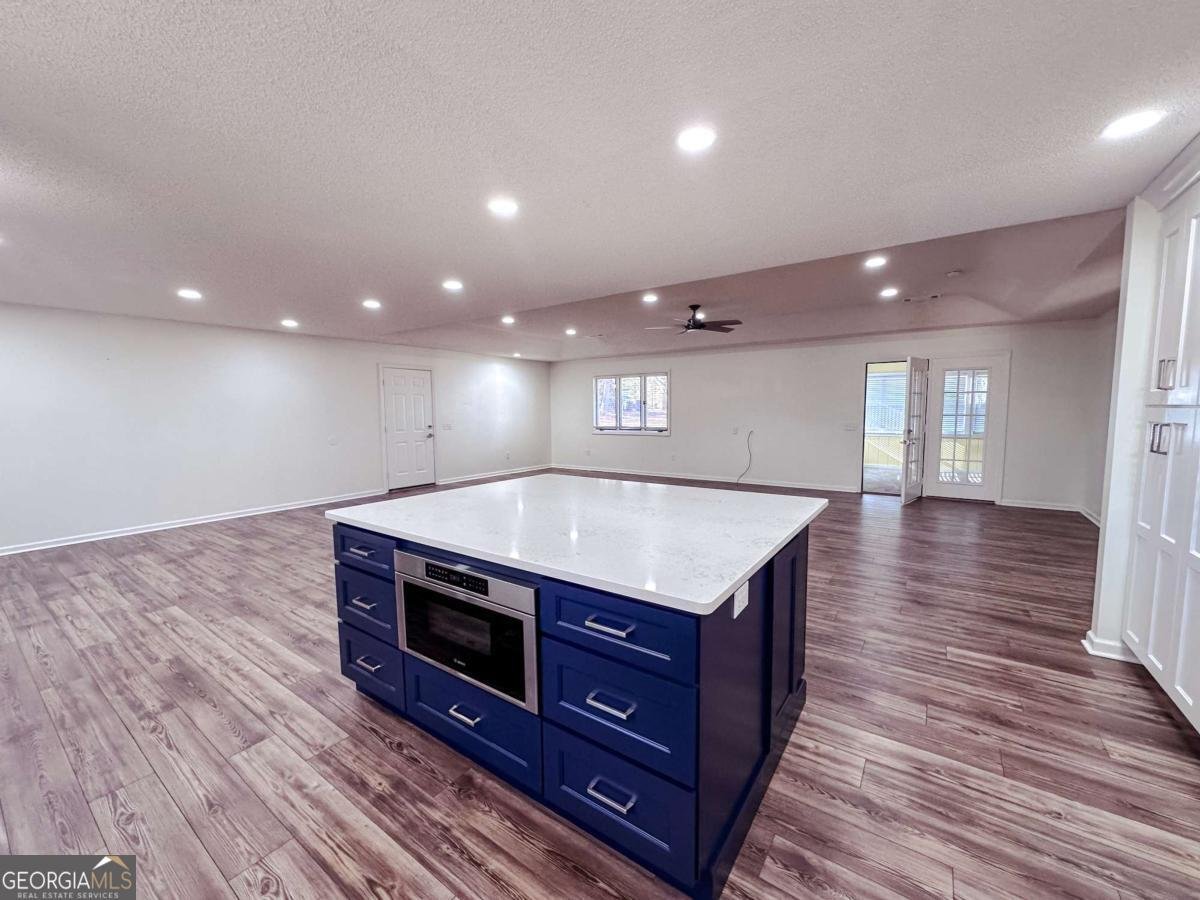 221 Collins Street Lyons - Photo 10