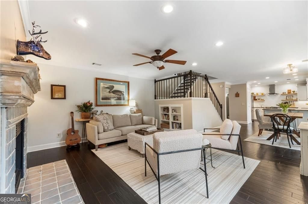 330 Devon Court Alpharetta - Photo 14