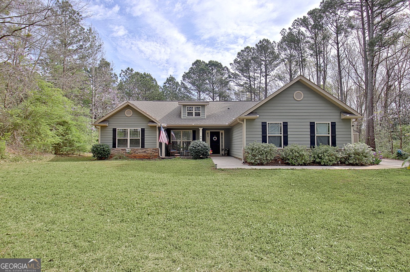 96 Gordon Road Newnan - Photo 1