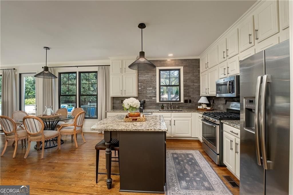 813 Hillcrest Lane Woodstock - Photo 17