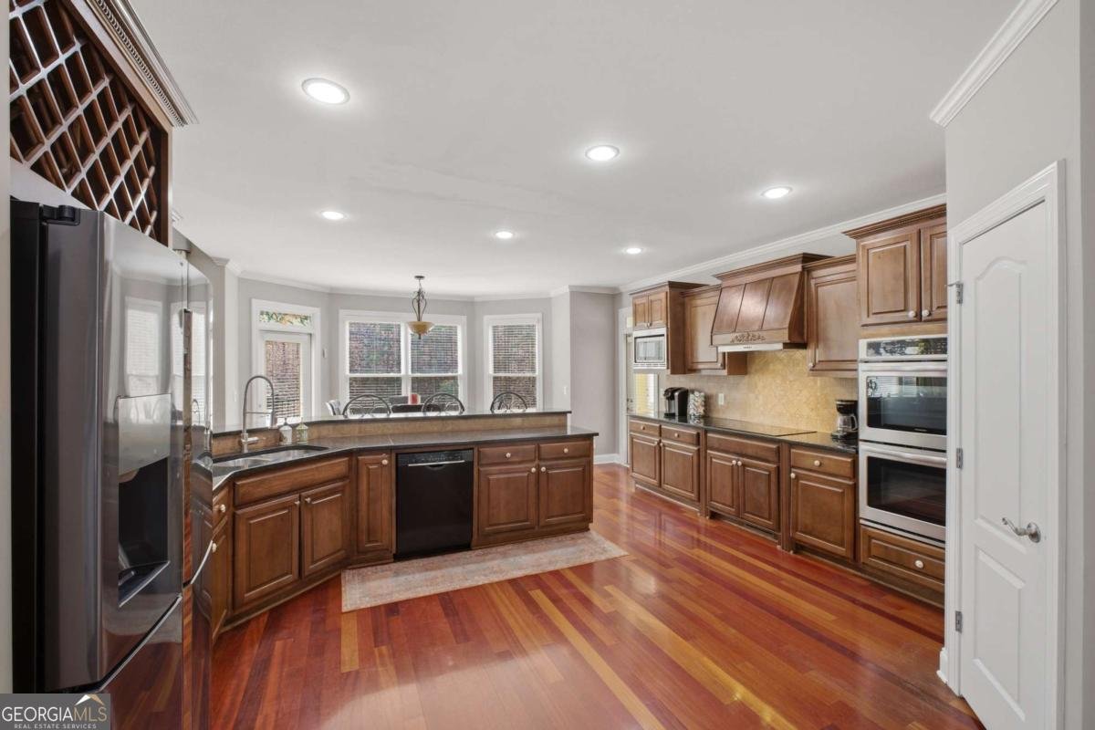 1131 Blue Water Court Buford - Photo 18