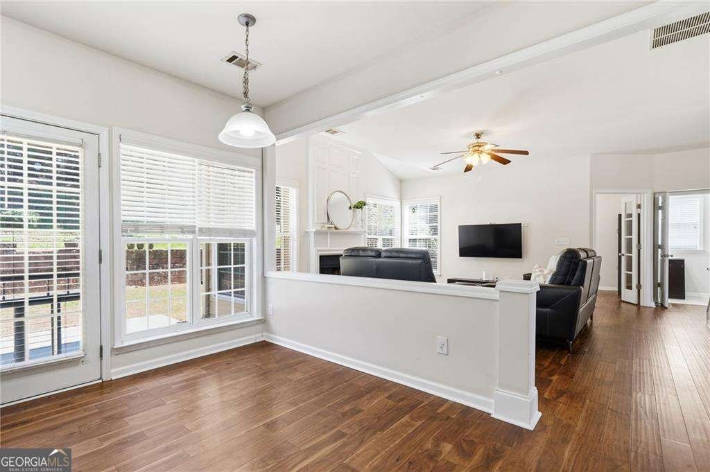 310 Hammersmith Drive Suwanee - Photo 15