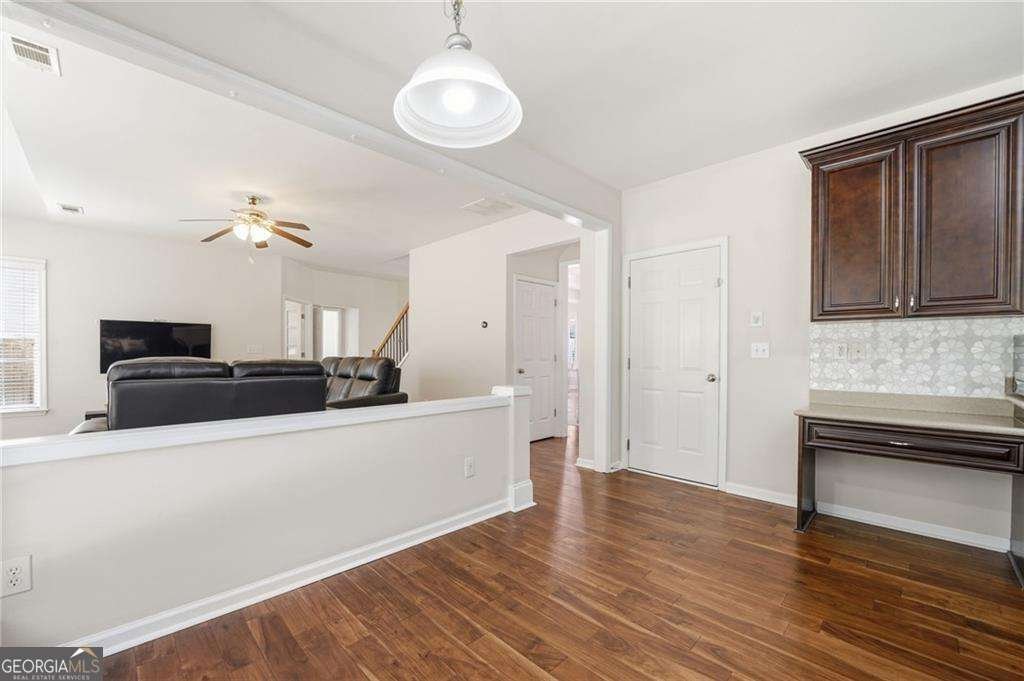 310 Hammersmith Drive Suwanee - Photo 16