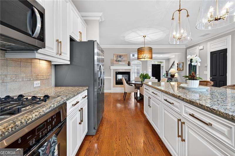 7435 Jamestown Drive Alpharetta - Photo 16