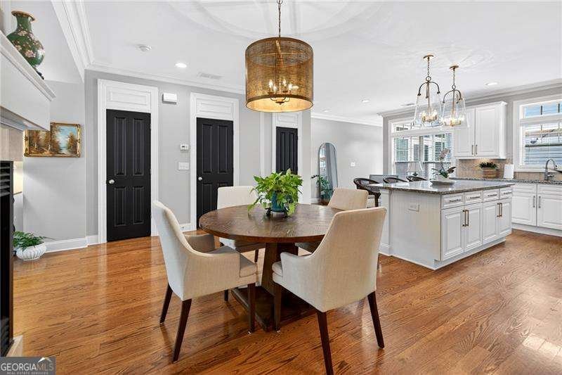 7435 Jamestown Drive Alpharetta - Photo 9