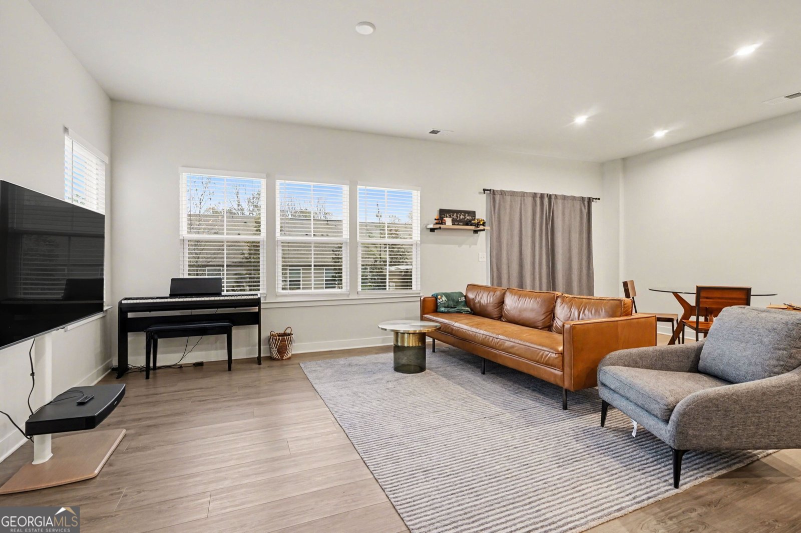 136 Salt Lake Lane Hoschton - Photo 6