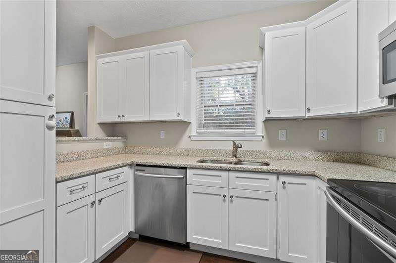 2680 Pine Tree Road Atlanta - Photo 13