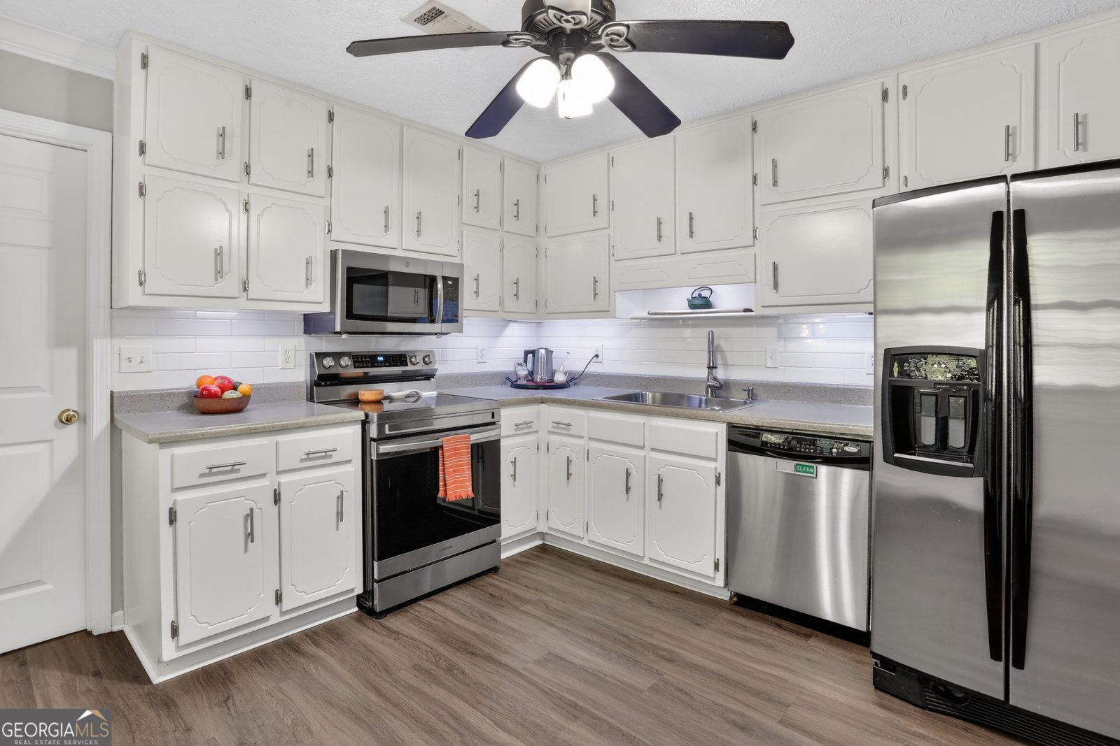 90 Windsong Court Stockbridge - Photo 7