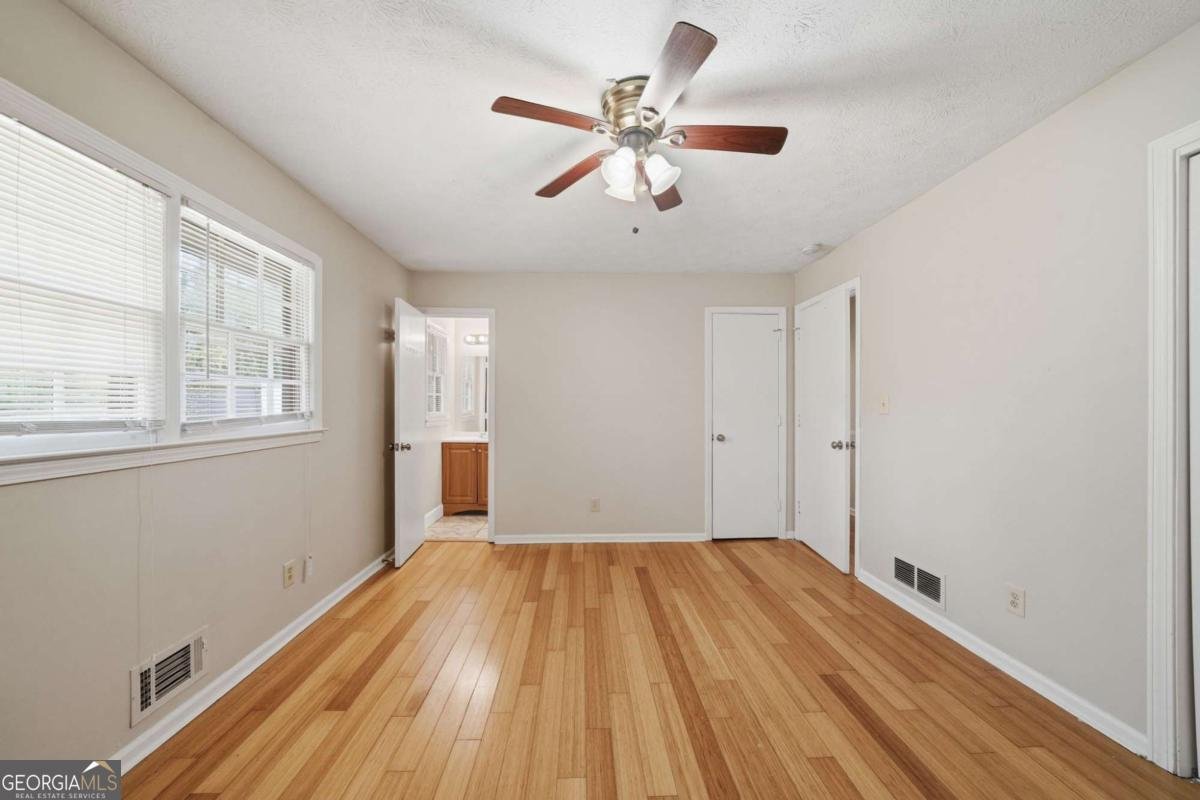 2937 Pebble Lane Snellville - Photo 11